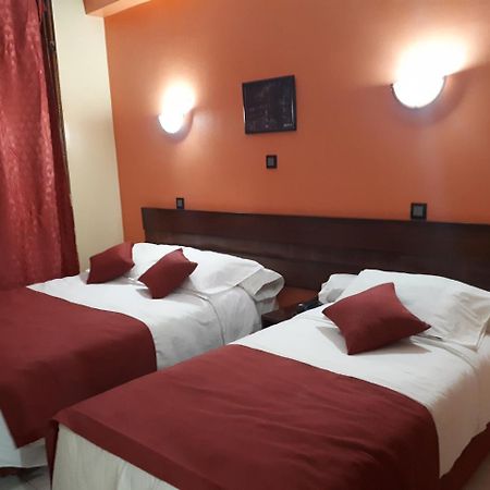 Hotel Lixus Надор Екстериор снимка
